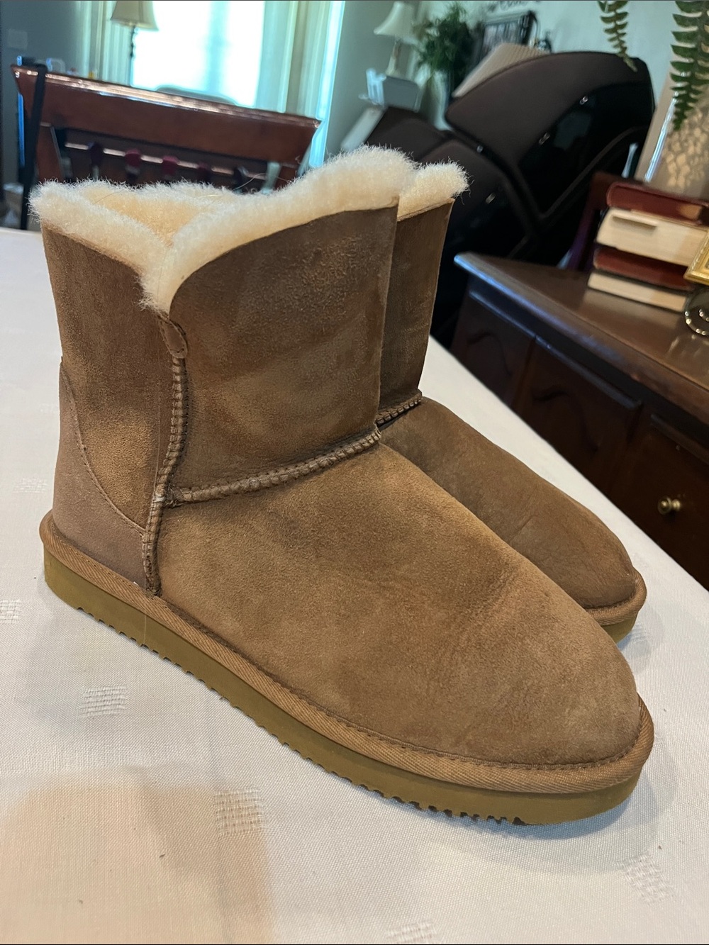 Men's Suede Shearling Lined Winter Boots - Chestnut Brown